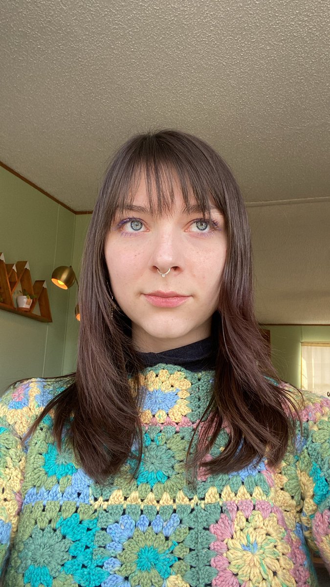 It’s been awhile art twitter 

I want a cute ring for my birthday leave them in the comments