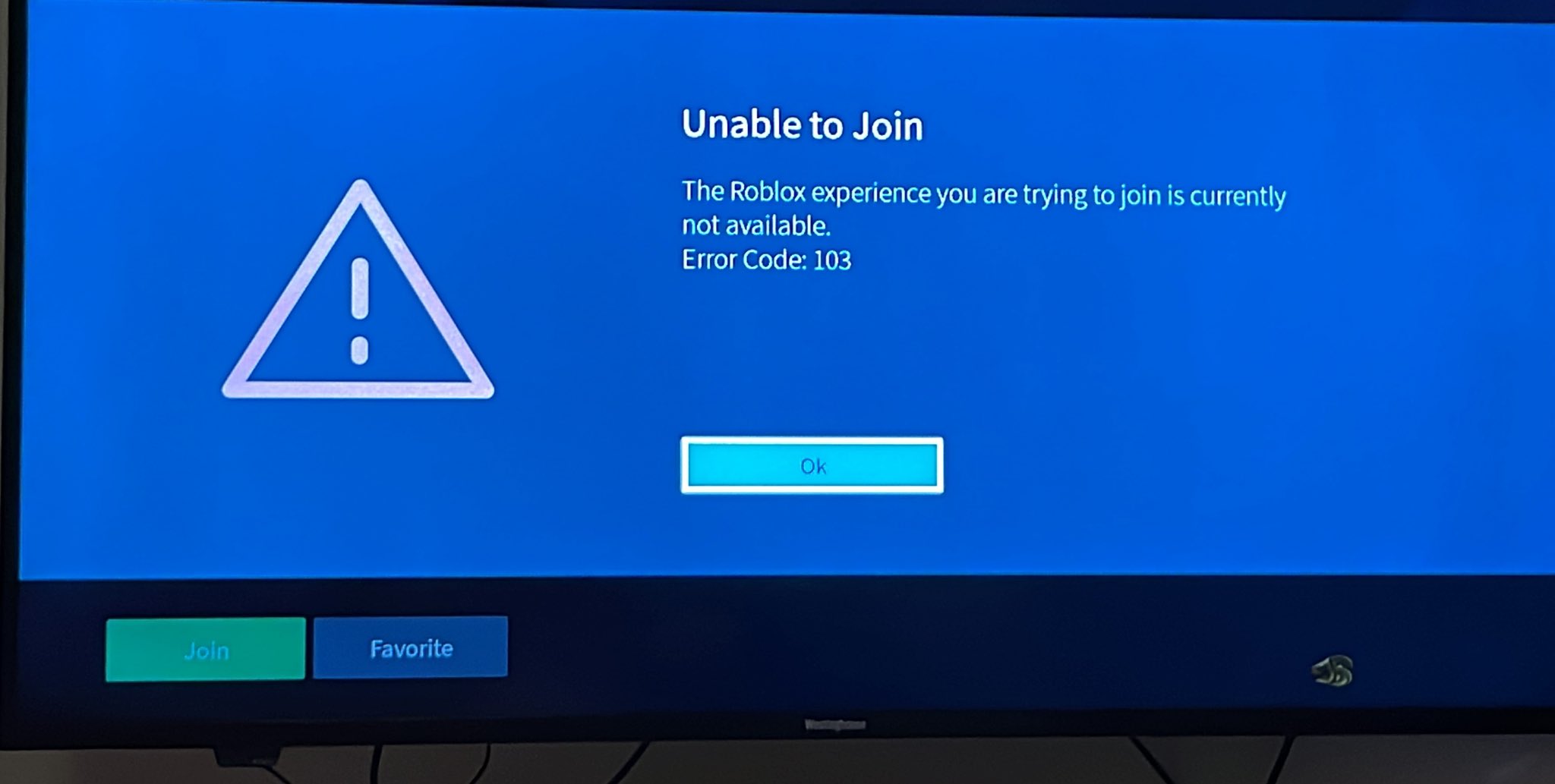 every time i join any game in roblox it keeps sending me error