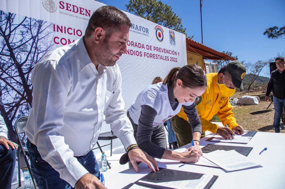 Hacen alianza SEBIDES Sinaloa y CONAFOR para combatir los incendios forestales. newnoticias.mx/new/2022/03/07… <a href="/sinaloagobmx/">Gobierno del Estado de Sinaloa</a> <a href="/sebidesinaloa/">SEBIDES Sinaloa</a> <a href="/RuthDiazGurria/">Ruth Díaz Gurría</a>