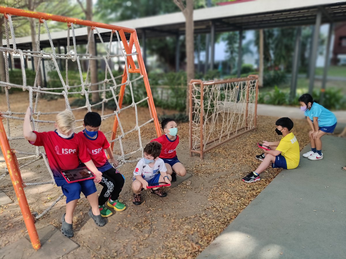 KellysPYPClass's tweet photo. Such a fun morning @ISPPCambodia reading clues, running around campus, scanning QR codes & listening to fabulous stories #ISPPREADS #bookweek2022 https://t.co/kgJim2VqXx