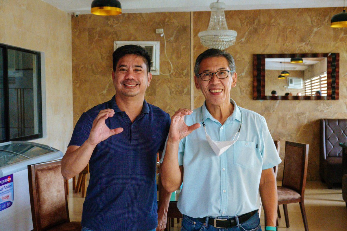 ChelDiokno's tweet photo. Arrived in Butuan this morning and headed straight to meet our friend, Cong. @LawFortun! Daghang salamat, Cong. Lawrence sa imong mainitong pagdawat! https://t.co/8N3K7Fbgsq