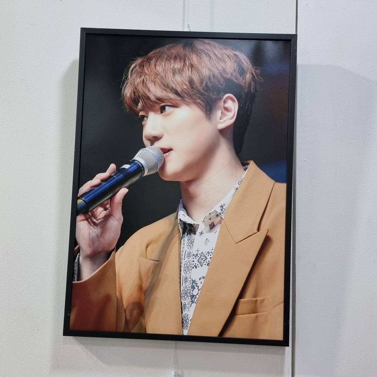 Sparkle__JUN's tweet photo. 🌙루나 유찬 생일카페(@Springday91)에 축하하러간 준영이액자를 데려가실 분을 찾습니다.

📌 갤러리카페바이아스 (마포구 와우산로35길 53)
📌 3/8(화) 오후 7시까지 방문 수령

DM 주세요❤(순차로 마감) https://t.co/SLIEmtcJgE