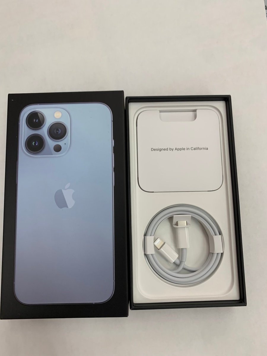 kaitorip6's tweet photo. 【キャリア】docomo
【機種】#iPhone13Pro
【容量】256GB
【色】シエラブルー
【付属品】完備

お買い取りさせていただきありがとうございます！

iPhone・スマホ売るならドラマ下北沢P6店へ
みなさまのご来店、心よりお待ちしております！

#iPhone #iPad #スマホ #AppleWatch #Macbook #買取 https://t.co/YB9LSq4oza