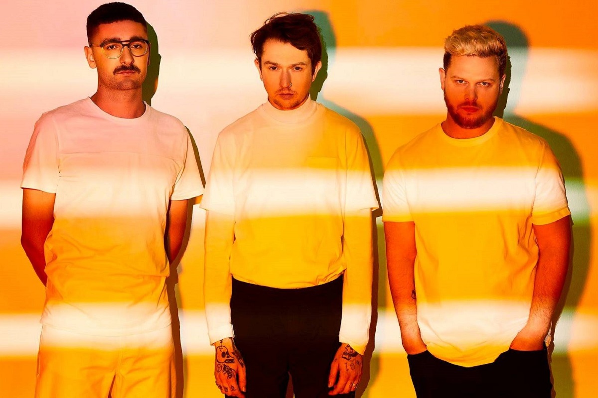 TopGusExtra's tweet image. PLEASE DON’T GO, I LOVE YOU SO!
Tras su notable nuevo disco, ‘The Dream’, ALT-J protagonizan la nueva lista de @GusIglesiasR3, que selecciona las mejores canciones del trío británico.
Solo en @Radio3Extra

▶️rtve.es/play/audios/to…