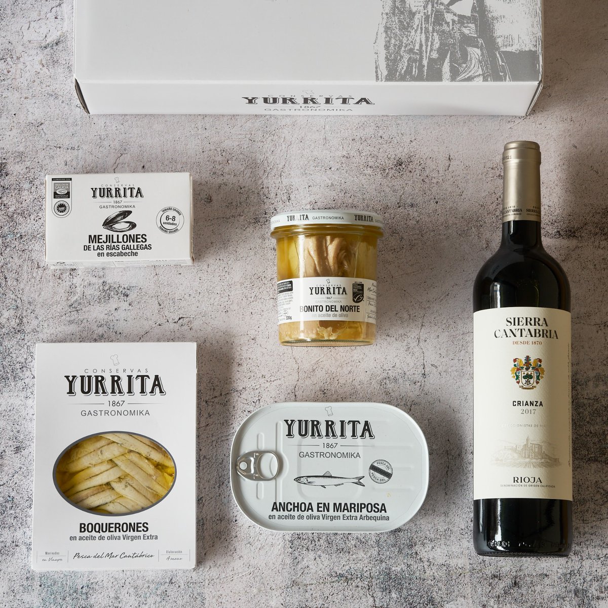 Regala lo mejor del Mar Cantábrico, junto a un maridaje especial...Vino Crianza Sierra Cantabria de la Rioja, el acompañante ideal, para una combinación perfecta. Demuéstrale que te importa compartiendo con él, éste maravilloso lote.¡Llévatelo por sólo 39,90€ y portes gratuitos!