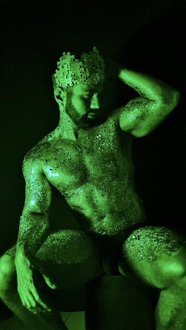 🧩Cold in my kingdom size 👑 - Full view https://t.co/QC0hEAnHS6<a href="/tag/tbt"class="tags"><span>#tbt</span></a>