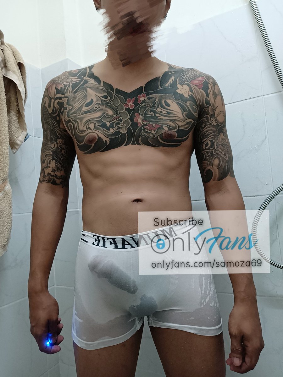 มาถูสบู่ให้หน่อยสิครับ 🥺🥺 อยากเห็นถอดหมดที่นี่เลย >> @SamoZa888 onlyfans.com/samoza69