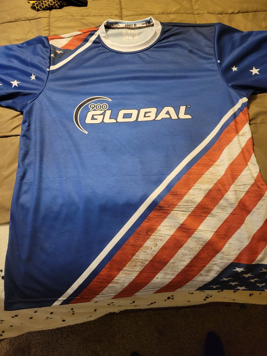 DonnerJoel's tweet photo. Look what just arrived today.  My new @IAMBowling_LV shirts.  They have a great selection of shirts and if you use my code JD11 you get a discount on your shirts
#iAMBowling #bowlingisfun #madeinusa https://t.co/DLz59wCSUj