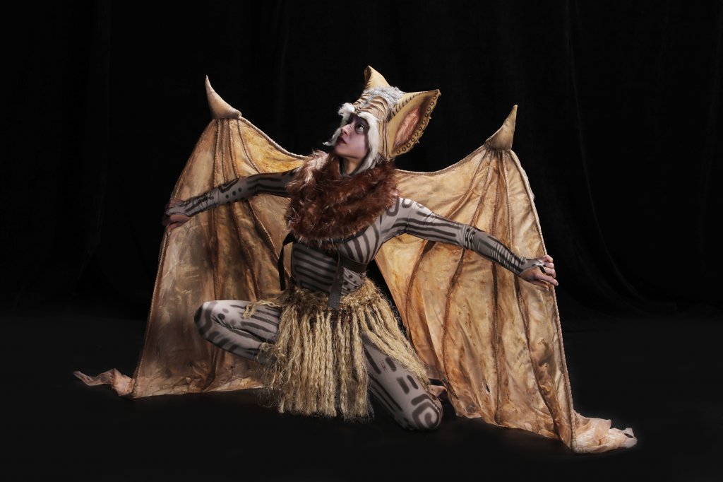 vagabunda_mx1's tweet photo. ARTES ESCÉNICAS. "BOOLAY, la pantera guerrera", espectáculo que mezcla el teatro, la danza, la música y el video. Tendrá su temporada de estreno el domingo 13 de marzo, en el @ConjSantander en Guadalajara.
Más detalles:
➡️https://t.co/A0vZndRHdn
#boolay #VagabundaMx https://t.co/6hcRZ1n6Zx