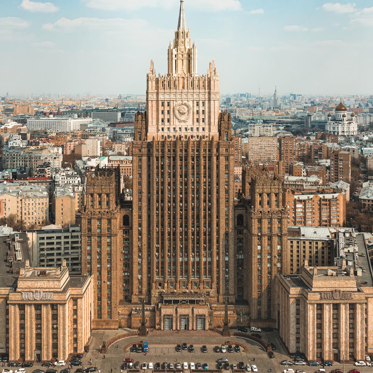 АТМОСФЕРА: ☁️Сегодня будет небольшой снег.
🌡Температура днём -6°

📸 Фото: instagram.com/nikybwd