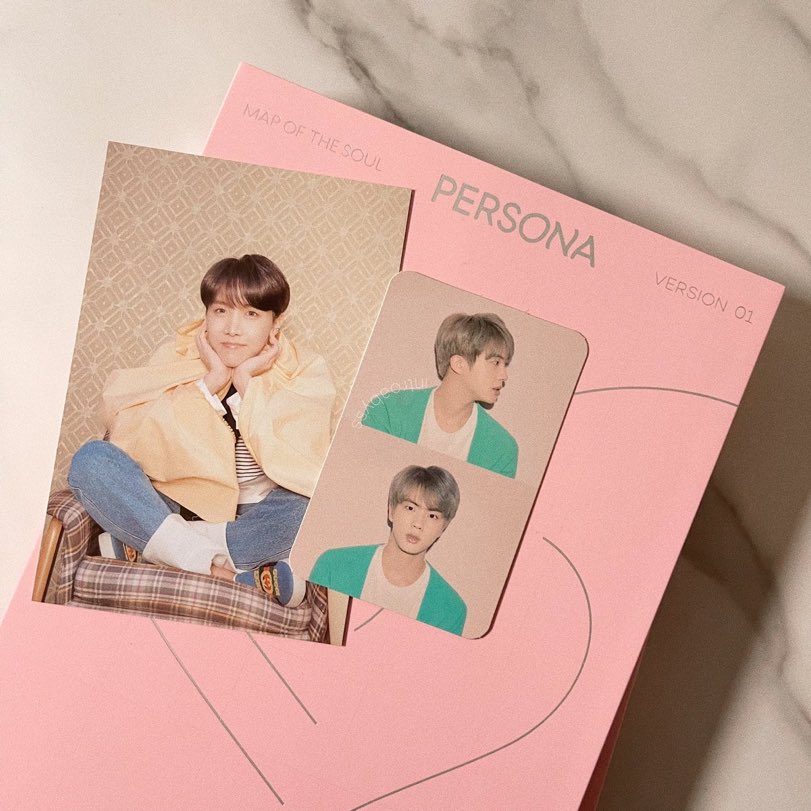 introabyss's tweet photo. ❝hobi day gaᵕ̈ — part one

✨persona version 1
—album in unsealed but comes with:
    ↳jin pc &amp; hobi postcard
    ↳freebies

✧ one winner, worldwide
✦ retweet to enter
✧ followers only
✦ ends march 17th https://t.co/SbohwWEPxD