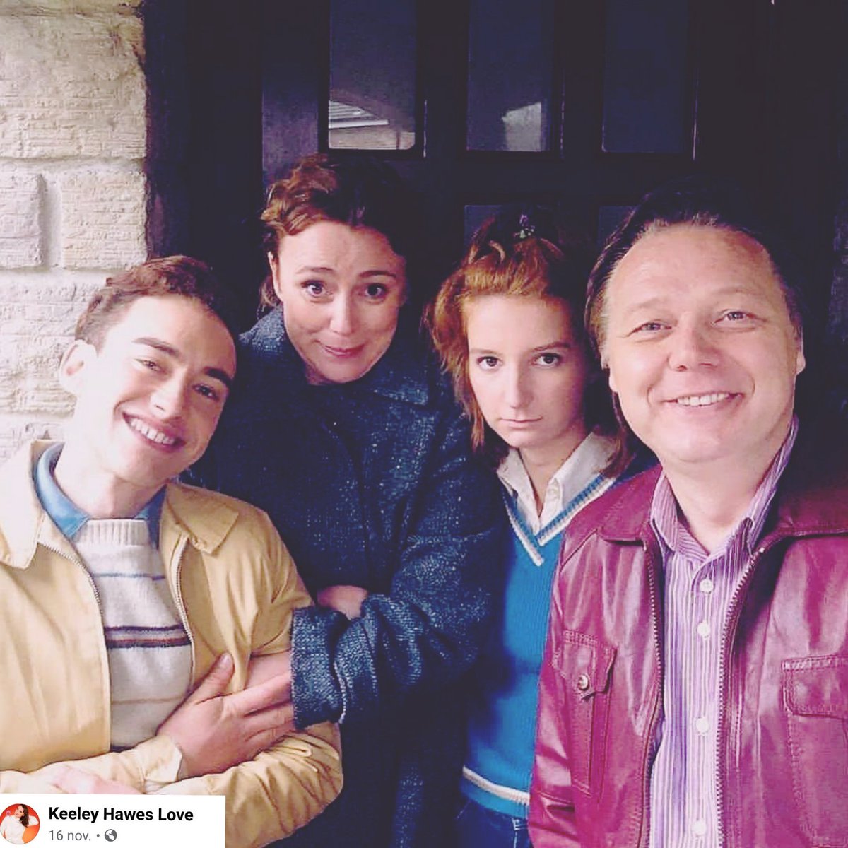 MariaSa21016180's tweet photo. Happy Monday. heart,β€ #KeeleyHawes and part of the great cast of the successful series #Itsasin.Currently the series is still available on #HBOmax Latin America. #Keeleyhaweslove #NeilPatrickHarris #OLlyAlexander #LydiaWest #Redproductionco. Is the best.I love her a thousandβ https://t.co/PFpr4cYwxf