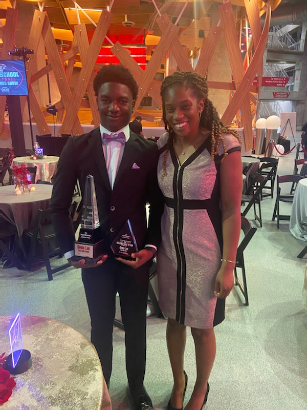 CoachLaws00's tweet photo. Sometimes...God will remind you why He chose you to do His work. Congratulations to @SalemSeminoles LB Damien Lane on being selected as the @AtlantaFalcons High School MAN OF THE YEAR! I couldn't be prouder of this young MAN! #BiggerThanBall #RCPSGoodNews https://t.co/23fdltGxKh