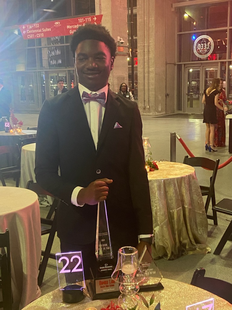 CoachLaws00's tweet photo. Sometimes...God will remind you why He chose you to do His work. Congratulations to @SalemSeminoles LB Damien Lane on being selected as the @AtlantaFalcons High School MAN OF THE YEAR! I couldn't be prouder of this young MAN! #BiggerThanBall #RCPSGoodNews https://t.co/23fdltGxKh