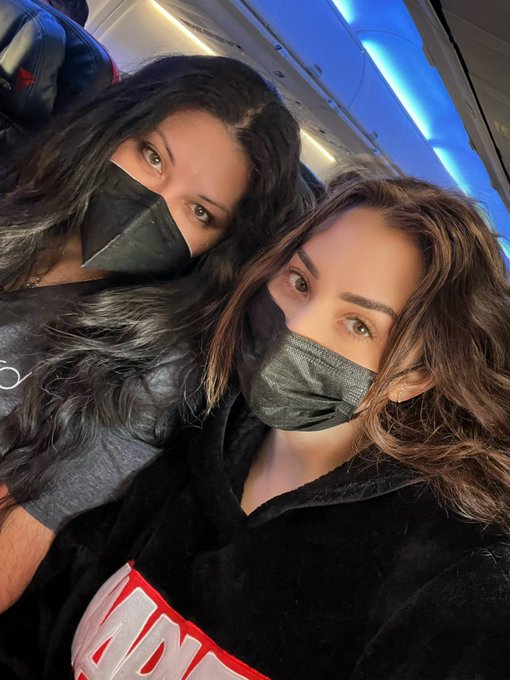 Flying to Hawaii with @IvyDoomkitty feeling blessed 🙏🏼🥰😭&hearts;️ https://t.co/NqBXwka4MH<a class="tags" target="_blank" title="On Twitter" href="/?out=eyJ0eXAiOiJKV1QiLCJhbGciOiJIUzUxMiJ9.eyJpYXQiOjE3MjA3MjgzMjksImlzcyI6InR3cG9ybnN0YXJzLmNvbSIsIm5iZiI6MTcyMDcyODMyOSwiZXhwIjoxNzUyMjY0MzI5LCJyZWRpcmVjdF91cmwiOiJodHRwczovL3R3aXR0ZXIuY29tL0l2eURvb21raXR0eSJ9.Kut67Db-HF3P9HHjzcdAaP9aWcX7U0z5E5N4Cm7DYIOXiG3y9qoevVirDooim2elyl9nToZ7aauoeXBWglAtUg">@IvyDoomkitty</a><a href="/tag/dnd"class="tags"><span>#dnd</span></a><a href="/tag/dungeonsanddragonsmovie"class="tags"><span>#dungeonsanddragonsmovie</span></a><a href="/tag/dungeonanddrag"class="tags"><span>#dungeonanddrag</span></a>