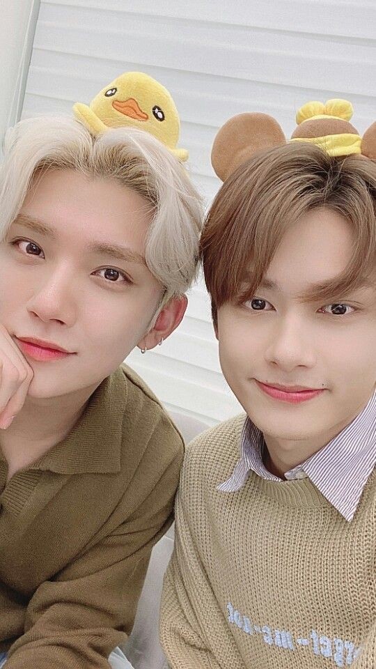 junhui_mooni's tweet photo. سوییتی های من زود خوب بشین!
#GetWellSoonJoshua 
#GetWellSoonJun 
@pledis_17 https://t.co/hndXMpyVGJ