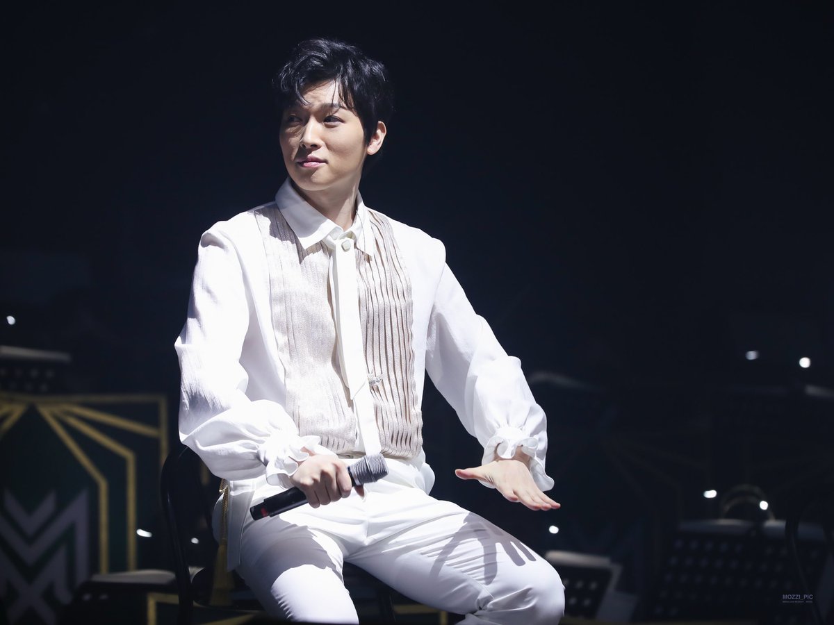 220306 미라클라스 RE:BOOT _ 서울

손이 너무 귀여워서

#박강현