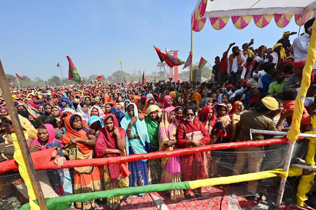 अन्तरराष्ट्रीय महिला दिवस की हार्दिक शुभकामनाएँ और बधाई!

नारी सशक्त, सबल और सुरक्षित रहे यही हम सबका संकल्प होना चाहिए और प्रतिबद्ध प्रयास भी। 

‘नव-नारी’ का युग दस्तक दे रहा है…