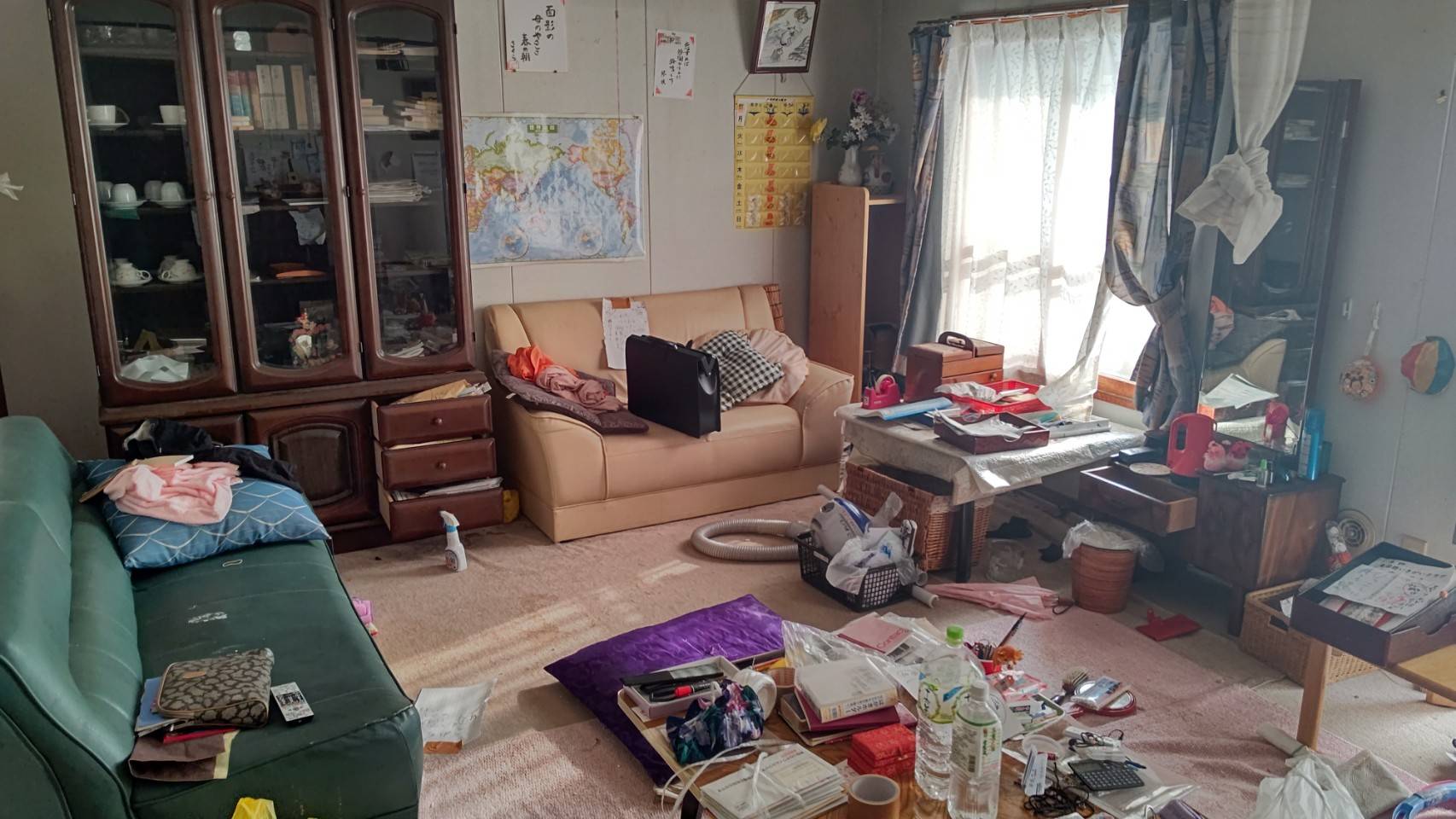 便利屋エコクローバー さっぽろ配送 不要品片付け 見積もり 市営団地の１人暮らしの高齢者 施設への入居が決まり一式処分の依頼でした 物はまあまあ多いですが汚くもないのでパパッと終わりそうです エコクローバー 便利屋 ゴミ処分 T Co