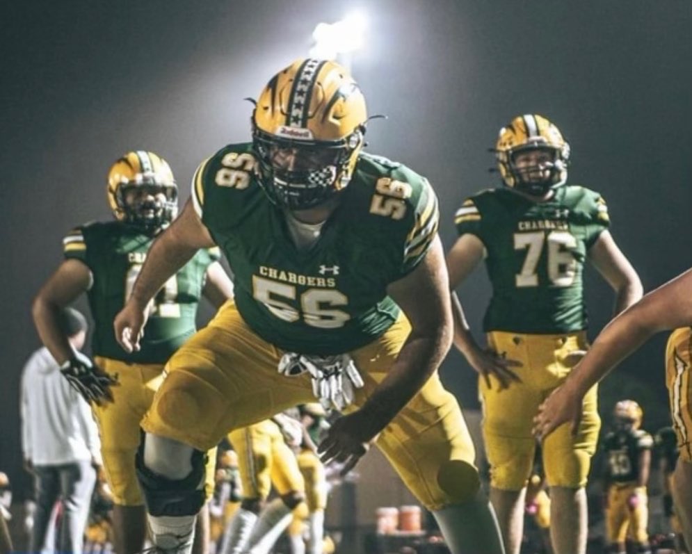 ftblguy's tweet photo. Heartbroken beyond belief 💔💔💔
No words can describe what I’m feeling right now .. RIP Josh and Jeremy .. loved and remembered forever.
#chargerfootball
#chargerfamily
#mittfamily https://t.co/9s0uCIGpsu
