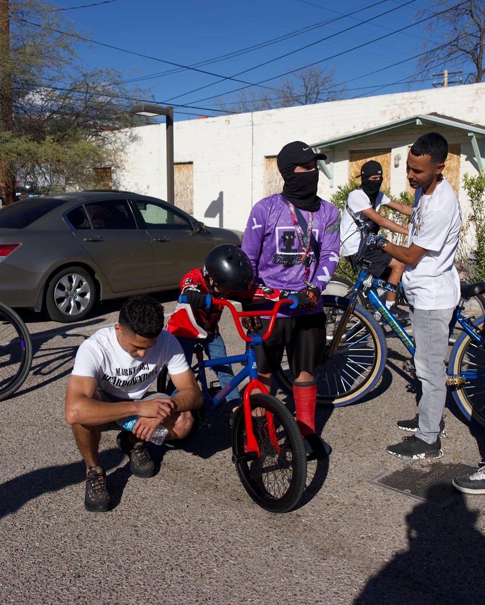 marky2383's tweet photo. Goal was to Host a bike ride out with some friends and give away a bike to an awesome kid ππ½ and we did just that β
Put your mind to something and get it done βΌοΈ #AzBikeLife https://t.co/Xp8rNP2j7M