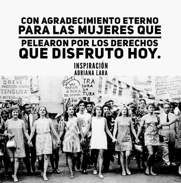 #8Marzo2022 #DiaInternacionalDeLaMujer  

Feliz día a nosotras ♡♡♡