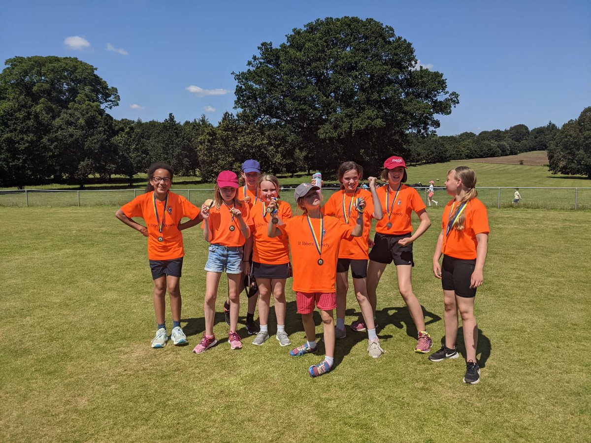 TownMallingCC's tweet photo. #InternationalWomensDay2022 @TownMallingSwa1 going from strength to strength in growing Women &amp; Girls cricket in Kent 🦢🏏🙌 #westmalling @KentCricketDev  @KentWomensCrick @TheKentSlam @femalecoaches @KentSport1 @Kings_HillCC https://t.co/vhKoOUAu6w