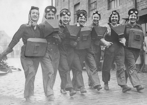 BizSpaceUK's tweet photo. #Didyouknow #BizSpace #Sunderland used to the world’s largest shipyard town where 700 women worked during WWII as welders, crane drivers and riveters. Today is #internationalwomensday and we want to dedicate today to you. https://t.co/L1roASKpa8