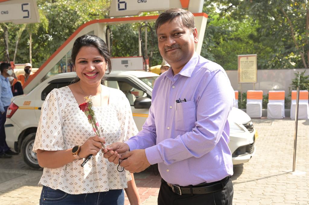 Happy women's day to all the wonderful ladies! 🌹 Women's day celebration at COCO Jungpura in presence of CGM RS DSO 🎊 <a href="/IndianOilcl/">Indian Oil Corp Ltd</a> <a href="/DirMktg_iocl/">Director (Marketing), IndianOil</a> <a href="/IOCRetail/">IndianOil PetrolPump</a> <a href="/Bohrashyam2/">Shyam Bohra</a> <a href="/DelhiIocl/">IOCL_Delhi State Office</a> <a href="/sksinha_ioc/">Sanjay Kumar Sinha</a> <a href="/VigyanKumar/">Vigyan Kumar</a>