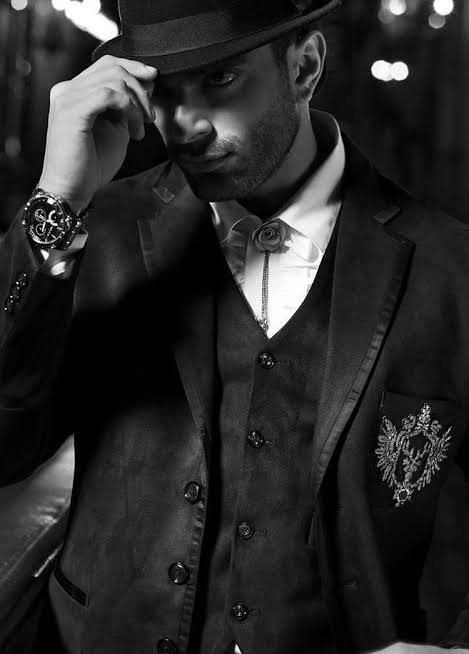 zakky12345's tweet photo. Day 7/30 Your Idol & Suited & Booted : 30 Days Idol Prompts
I miss RSByRockyStar X KSG photoshoots!!!!!!!
@Iamksgofficial #KaranSinghGrover π₯π₯π₯ https://t.co/TbCfqqBb7e