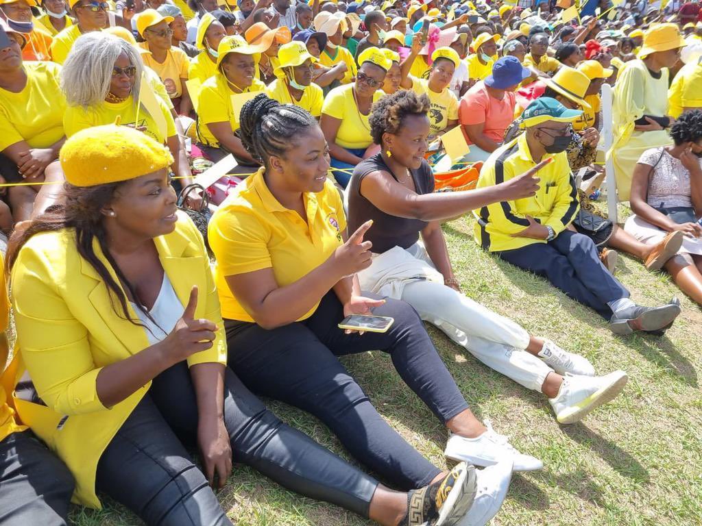 nelsonchamisa's tweet photo. Today is Intl Women's Day (IWD),  themed "gender equality today,for a sustainable tomorrow".We salute the women everywhere making a difference in nations &amp; communities.Women are the engines of social change &amp; economic development.Happy Women's Day to brave women across the globe! https://t.co/8HLlOaYo3e