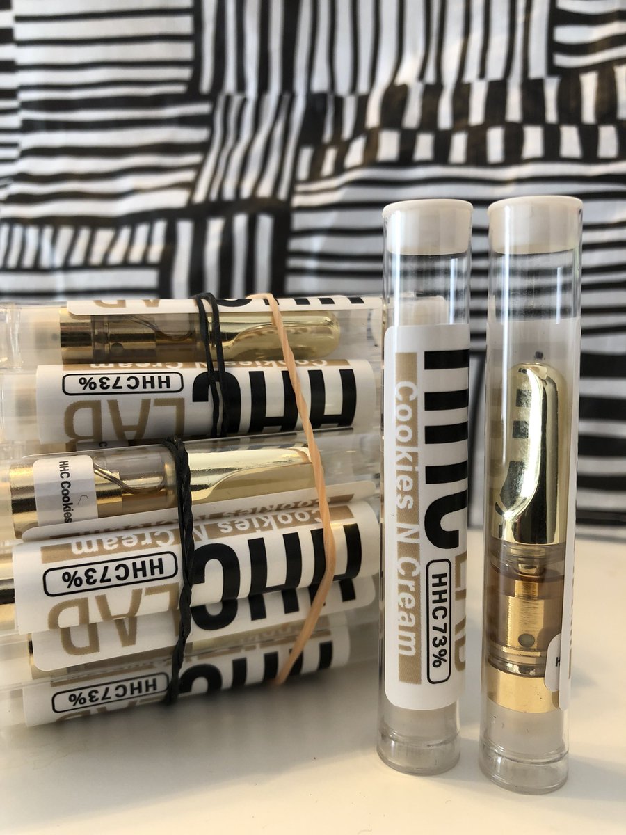 HHC_LAB's tweet image. 第二弾で用意していた商品も大特価販売中！

16日まで！

HHC LABカートリッジ
 [HHCリキッド] 73% 
Cookies N Cream(Hybrid)

strong09.base.shop

#HHC #hhc #リキッド