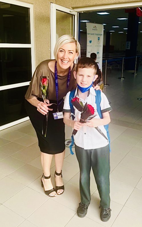 Happy International Women’s Day 💖Blessed to be surrounded by the most incredible women in both my personal and professional life… A very kind gesture of appreciation at drop off this morning too. Thank you, Daniil ❤️🇦🇪