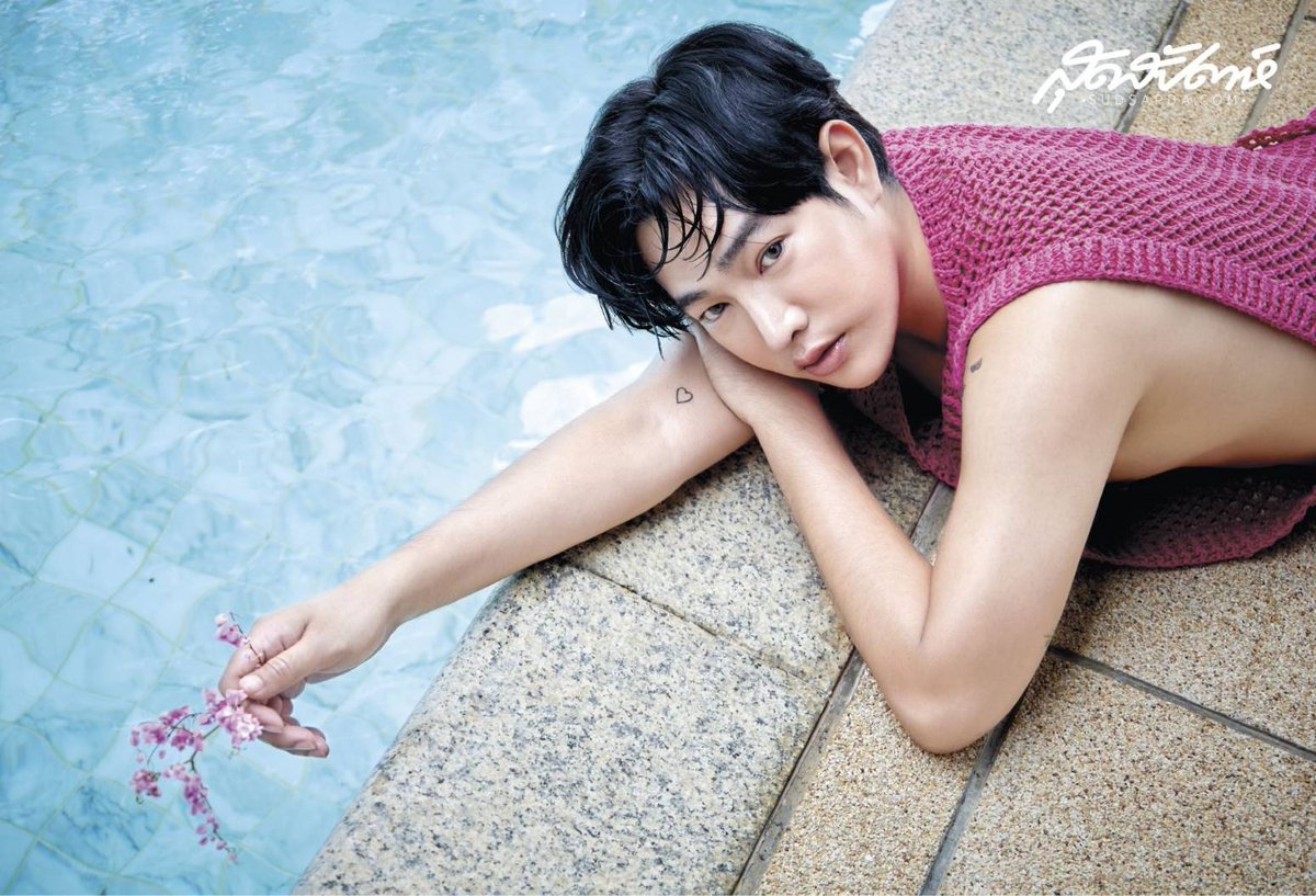 Palit_Official's tweet photo. แจกความสดใส ^ ^ @peckpalit #เป๊กผลิตโชค #PeckPaLitChoke 

ปล. ไม่ต้องตะแคงข้างดูนะ 555555 https://t.co/2OgjHOGbEv