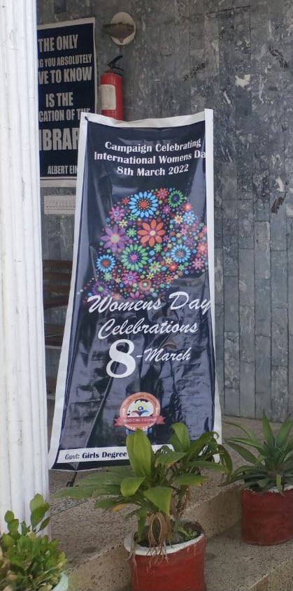 Ggdc3Dik's tweet photo. #InternationalWomensDay2022 #Internationalwomensday_Ggdc3Dik https://t.co/QFD5vRcEBM