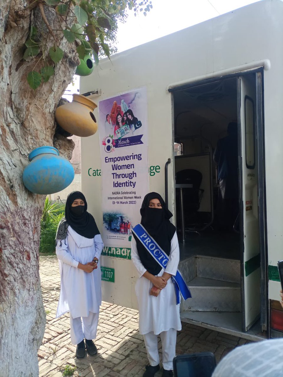 Ggdc3Dik's tweet photo. #InternationalWomensDay2022 #Internationalwomensday_Ggdc3Dik https://t.co/QFD5vRcEBM