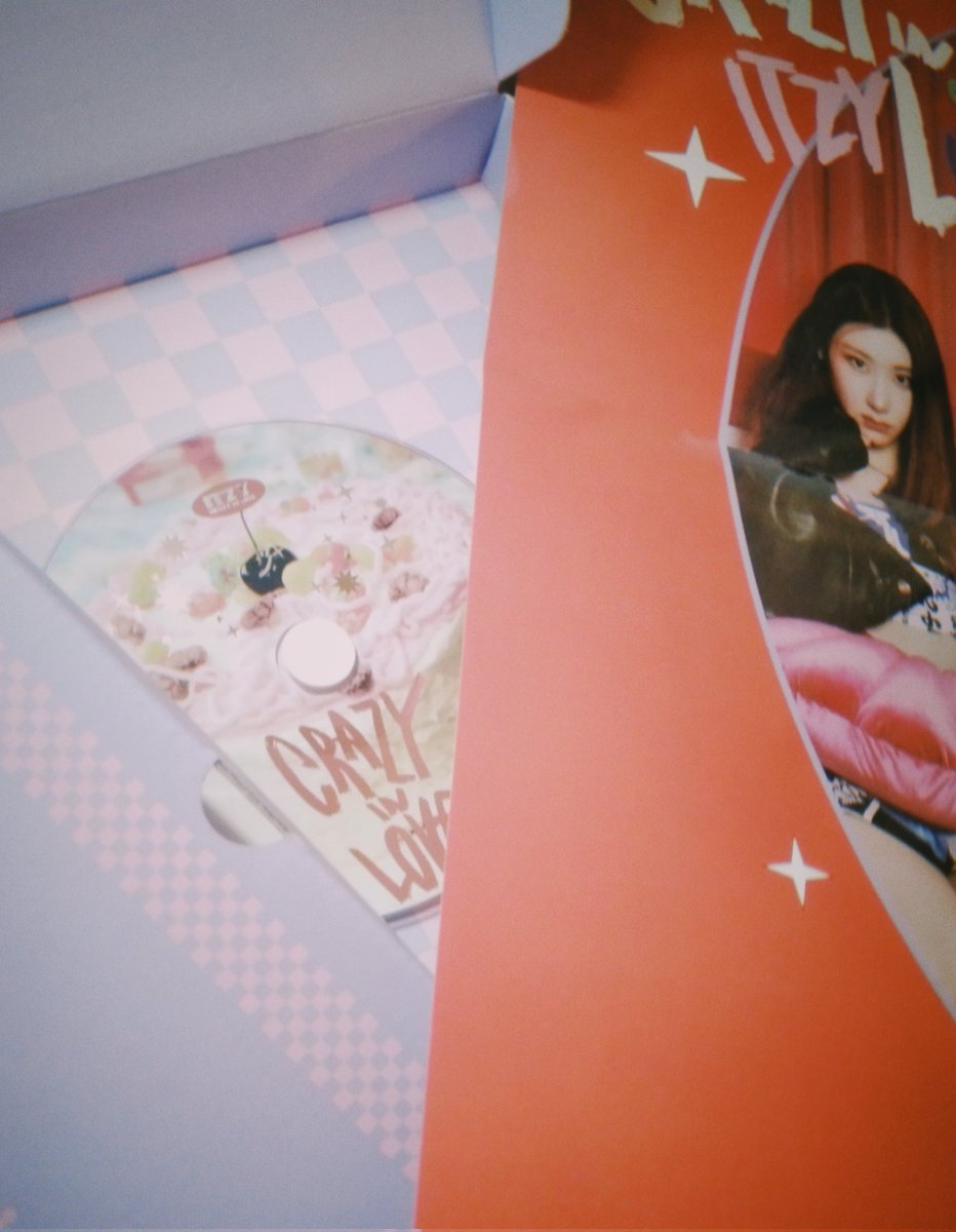 YLLOWRJ's tweet photo. ⺌OMGG cil came home naa, it came home in a good conditions &amp; all. Thank you so much @TeuwaiseuShopPh for packing it safely <33

#gastosniELI #TEUWAISEU_FEEDBACK ✧ https://t.co/BBJ2M5Hms7