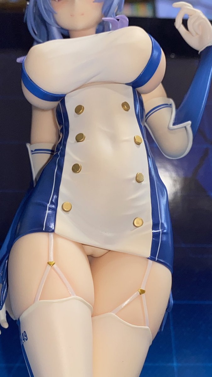 ぱつんぱつんだなあ…( *'꒳`*) 