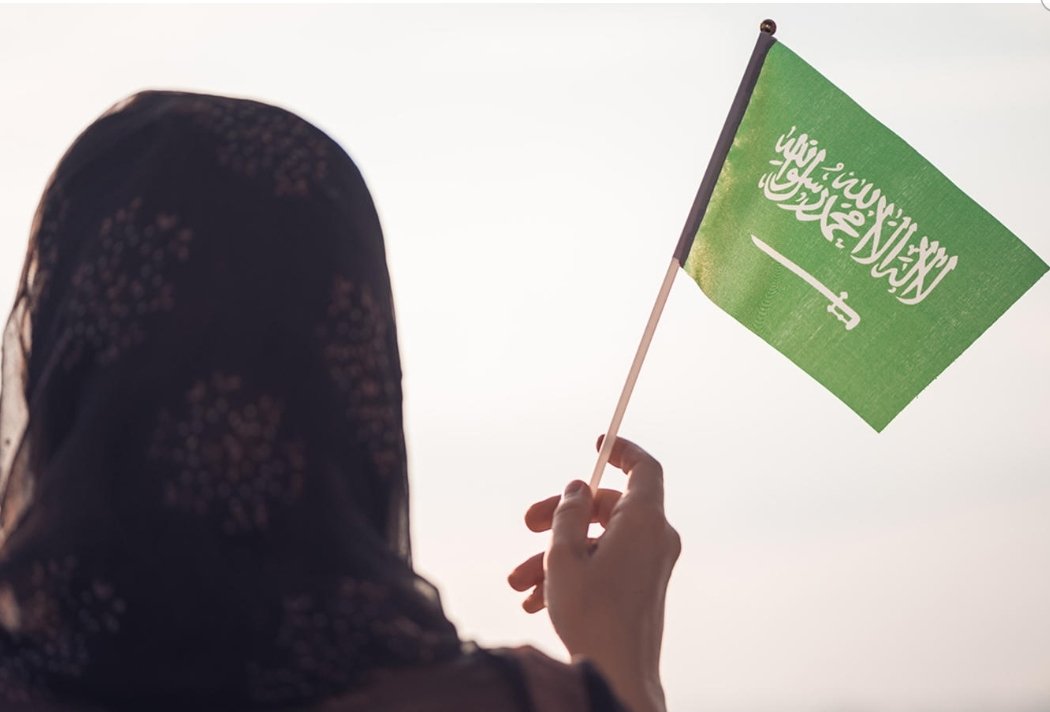 المرأه السعودية بكل فخر تشارك في انجازات الوطن والزميلات في القطاع الصحي خير مثال في العمل والتفاني والتضحية والتميز وأزمة كورونا كانت خير مثال على ذلك ......كل التقدير والاحترام  
#اليوم_العالمي_للمرأة