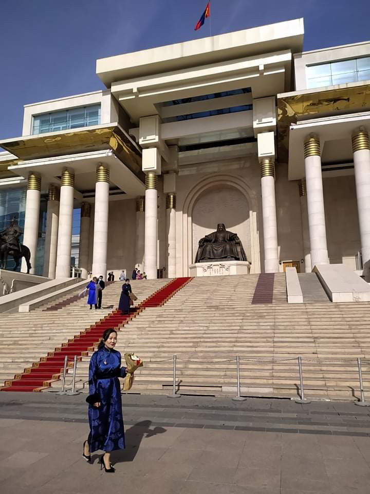 Мартын 8-ны мэнд хүргэе!
Өнөөдөр Монгол Улсын СГЗ боллоо.