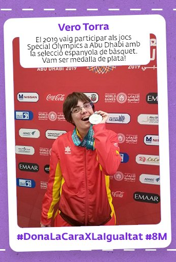 associacioAlba's tweet photo. 🟣Avui #DonaLaCaraXLaigualtat i per totes aquelles dones que estan lluitant per fer-se un lloc en aquesta societat com la Clara i la Vero de la nostra entitat. Visibilitzem els seus èxits i fem que siguin més dones les que hi puguin accedir. ➡️ Manifest https://t.co/6eyMH5LcfZ https://t.co/1EbjvgkFOC