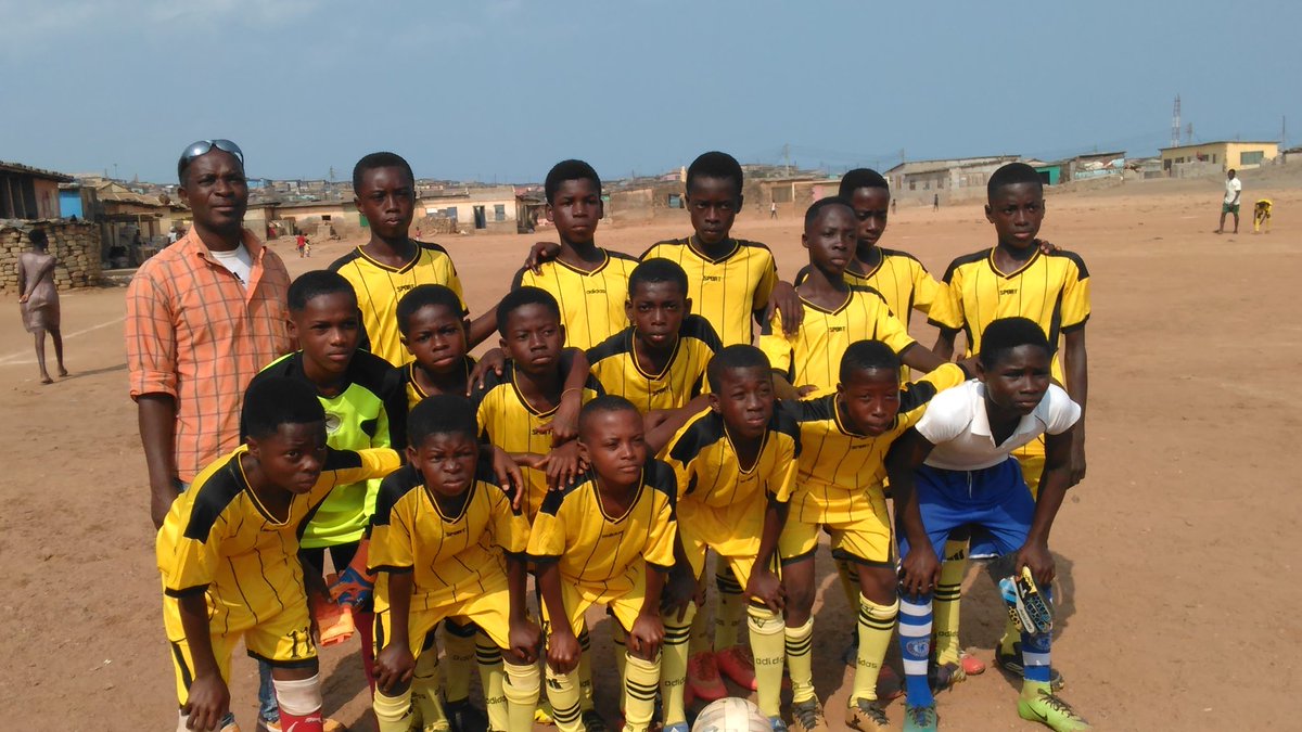 man_azor's tweet image. Moree simple soccer fc