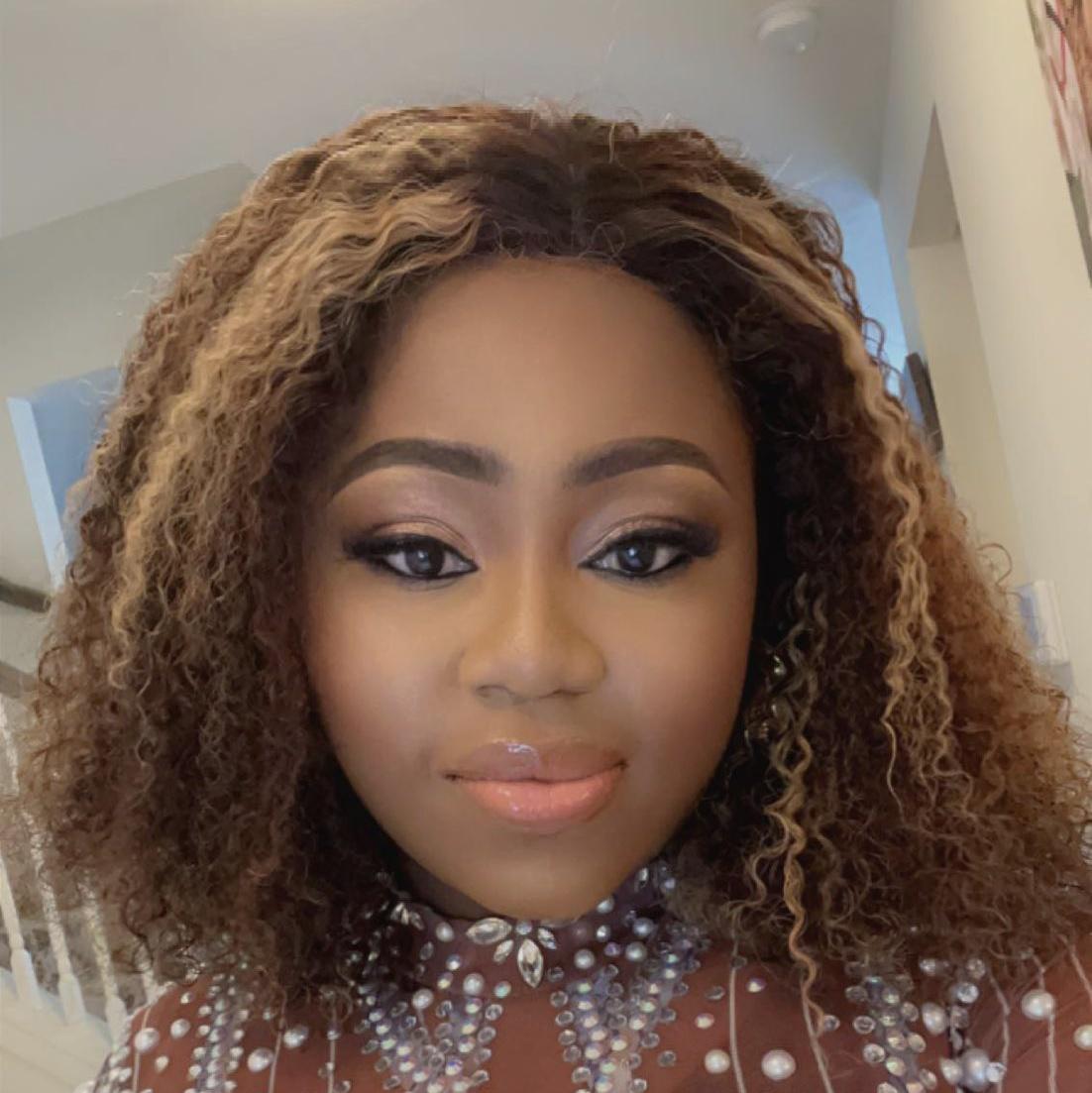 larmmy's tweet image. Happy birthday @FavorGrace90 . It's no coincidence that your birthday falls on international women's day. You're amazing, you're generous, you're kind, you're beautiful and I'm glad to call you my sister on this app. God bless you! #WorldTemiDay #IWD2022