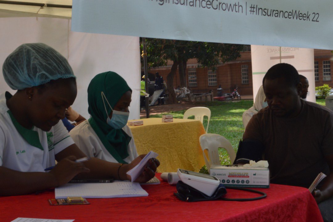 sharon_kiwanuka's tweet image. It’s the second day of the #InsuranceWeek22 and sensitization is still going on at railway grounds and the  medical camp is now open. You can pass by and learn more about insurance