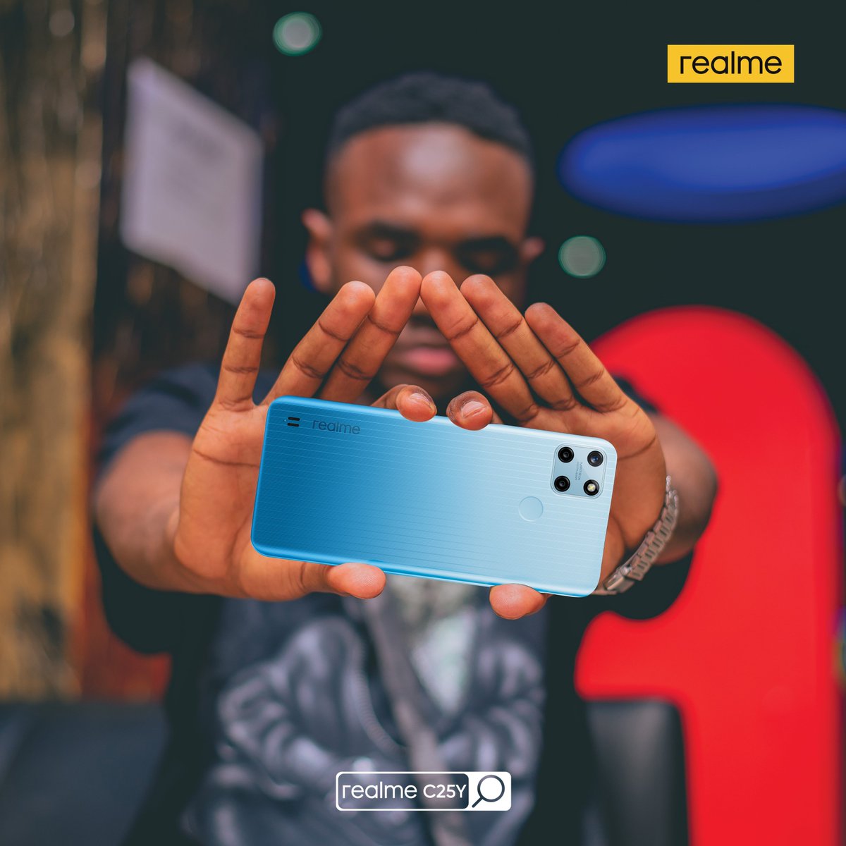 realmeKenya's tweet photo. Hakuna kitu hubore kama kupata "Low storage" notification kwa tenje yako. Ukiwa na #realmeC25Y hiyo itakua story coz inakam na a whole 1️⃣2️⃣8️⃣ GB storage for all your images, videos, documenets na memes.😀

Shop yours on: https://t.co/p6cxy4P6S2

#AllDayPerformance #realme https://t.co/Aph9UCdEUl