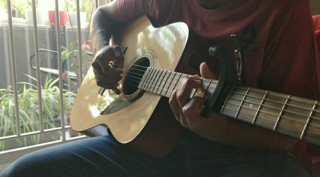 kushi51a's tweet photo. Check out my new video on YouTube!

Song: Let Her Go
~Passenger

Finger style Guitar Intro

https://t.co/Cwbd0OUi6f https://t.co/kzGdMJXnDh