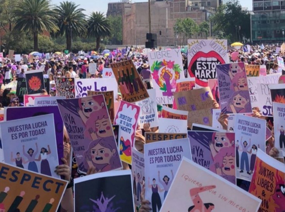 "Te dicen mientras eres joven: Chicas salgan y diviértanse, luego cazan y asesinan a las que realmente lo hacen" 💜
'Nothing new' -Taylor swift