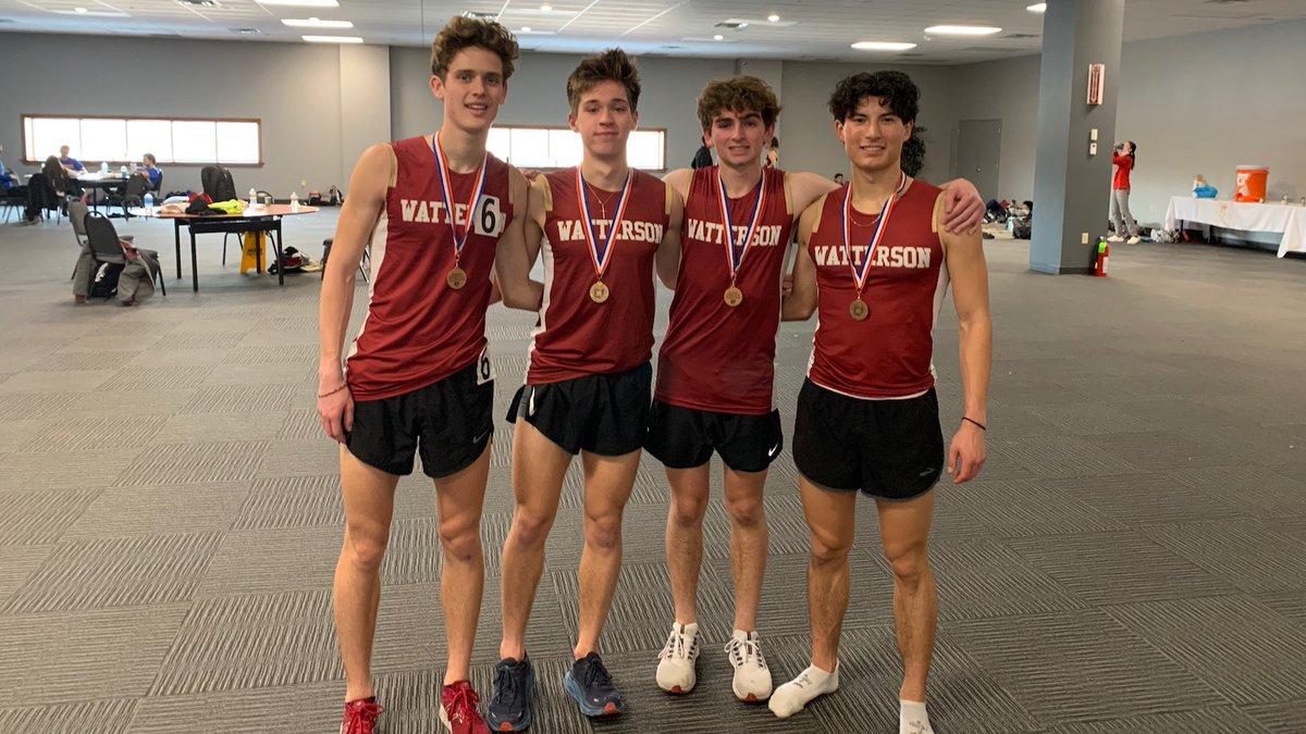 WattersonTF's tweet photo. Our boys 4x800 relay team finished in seventh place at the @oatccc Indoor State Meet over the weekend, setting a new school indoor record with a time of 8:17.63.

The team consisted of (L to R in the photo):

🦅 Cris Kubatko
🦅 Max Latshaw
🦅 Alex Spiers
🦅 Max Hall https://t.co/vZAL8aeqX5