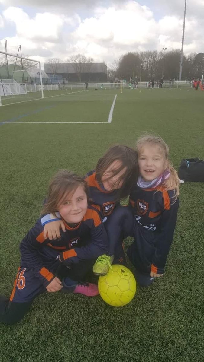 UbccFoot tweet media