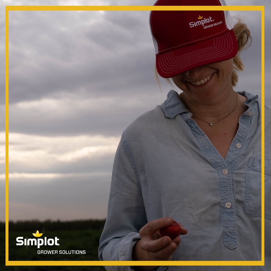 Simplot_SGS's tweet photo. THANK YOU to all the women who are farming, supporting agriculture, and pushing the industry forward. We appreciate all that you do to sustain the farming legacy for years and generations to come. 

 #InternationalWomensDay #Women #Farmer #Farm https://t.co/s8gdkGsh6V